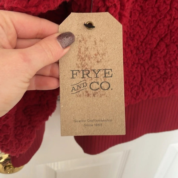 Frye & Co Sherpa Jacket - Picture 4 of 4